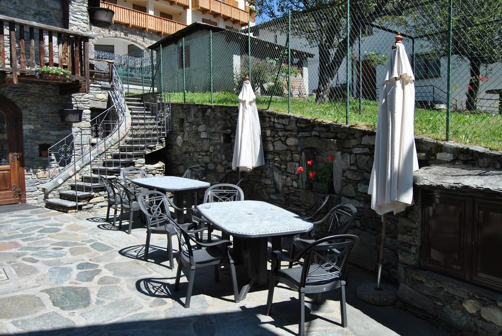 Casa Vacanza La Rocca Chiesa in Valmalenco Exteriér fotografie