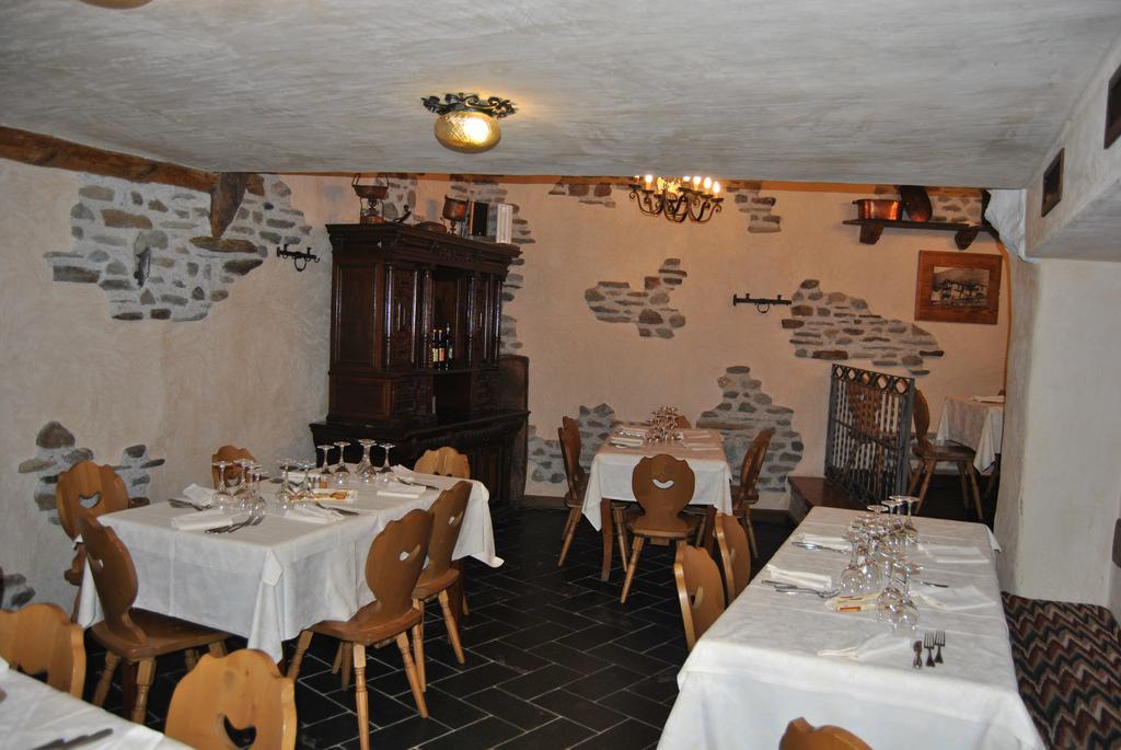 Casa Vacanza La Rocca Chiesa in Valmalenco Exteriér fotografie